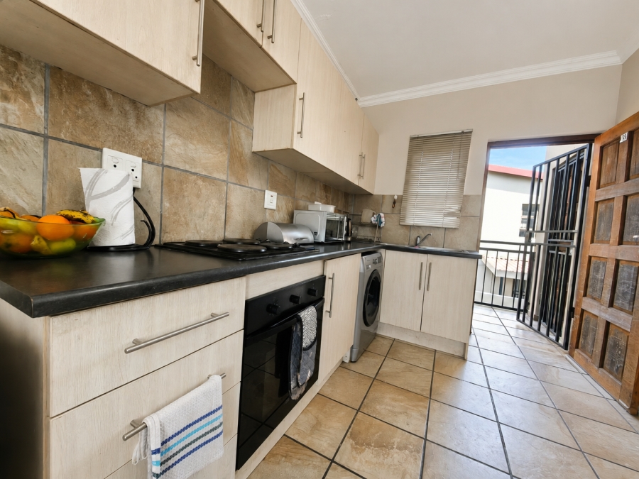 2 Bedroom Property for Sale in Hartbeespoort Rural North West